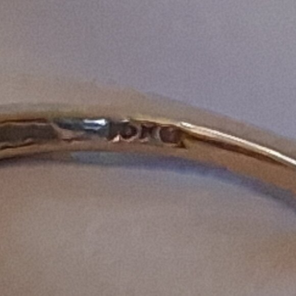 10K Vintage Yellow Gold Diamond Cluster Cocktail Ring - Picture 5 of 9